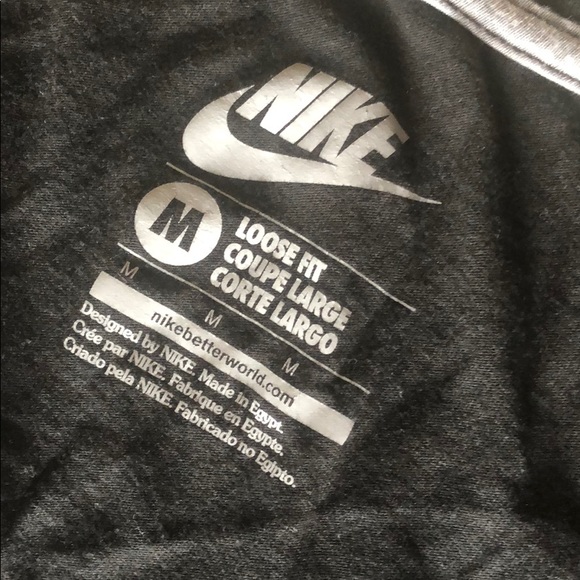 Nike Tee - Picture 2 of 3